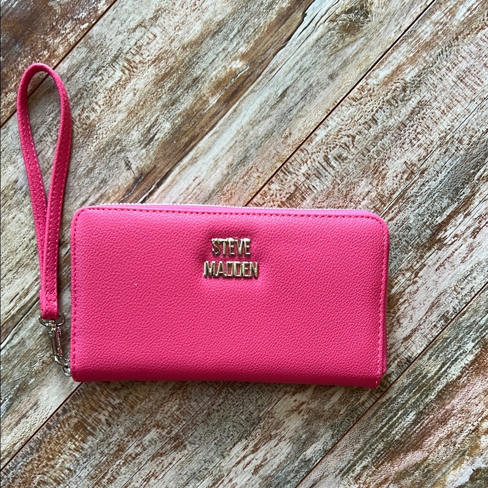 Steve Madden Vibrant Pink Wristlet Wallet
